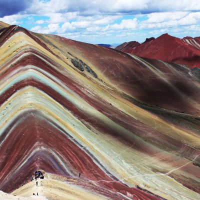 vivcunca-montaña arcoiris-cusco-peru- terra trek peru